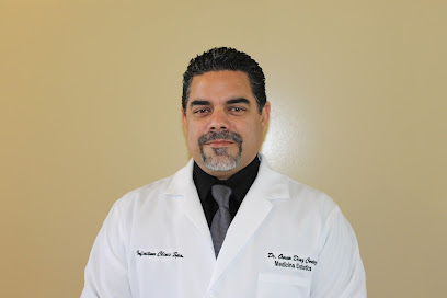 Dr. Omar Díaz - Cirujano Estético en Tijuana