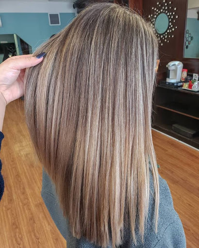Beauty Salon «Cut To the Chase Salon», reviews and photos, 37 Central Square, Chelmsford, MA 01824, USA