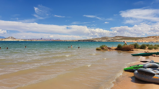 Lone Rock Beach