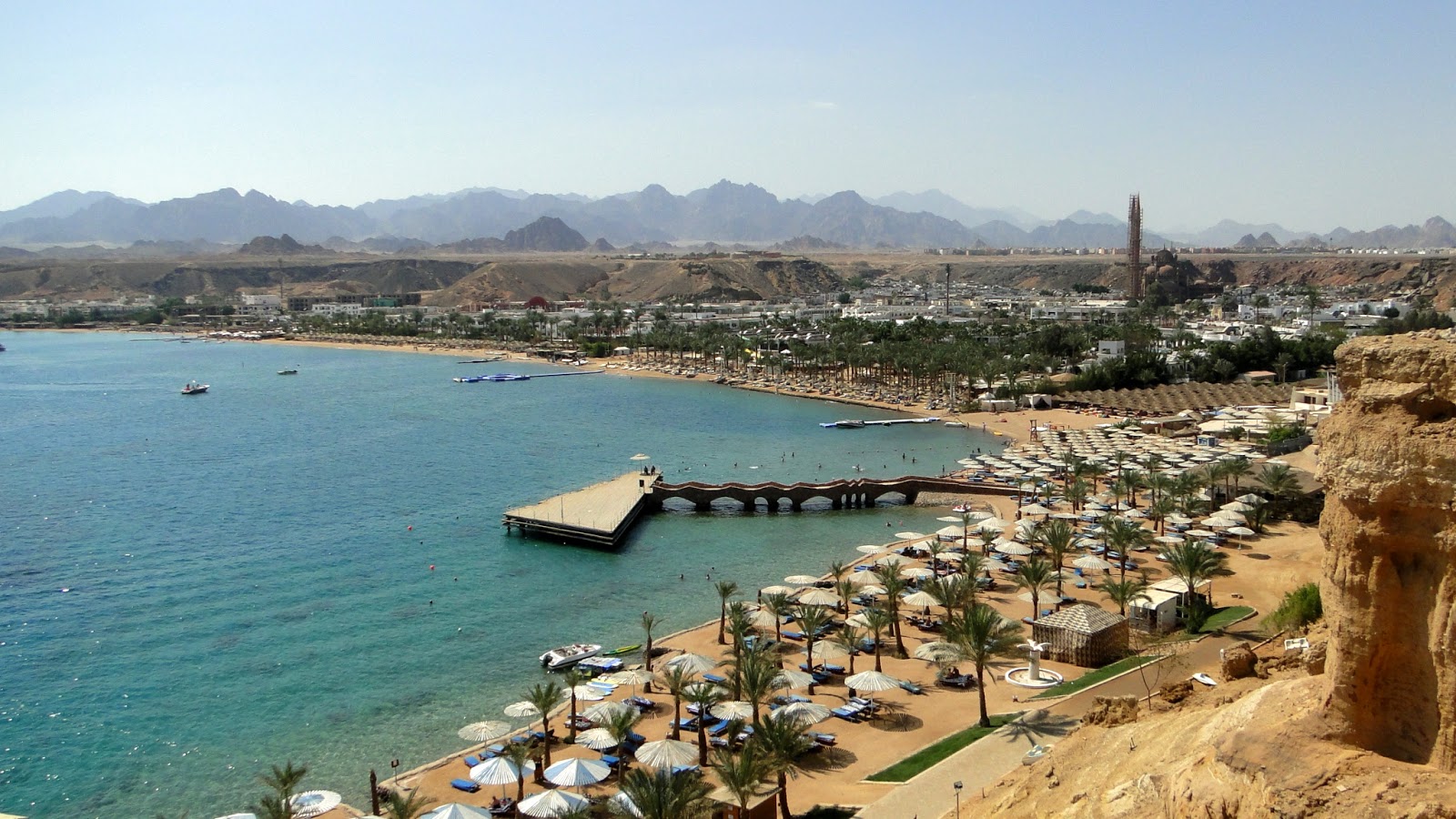 Foto van Sharm Ash Sheikh public met turquoise puur water oppervlakte