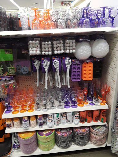 Dollar Store «Dollar Tree», reviews and photos, 10408 Trinity Pkwy a, Stockton, CA 95219, USA