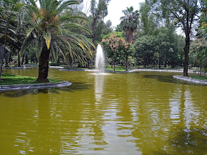Lago del Parque Agua Azul