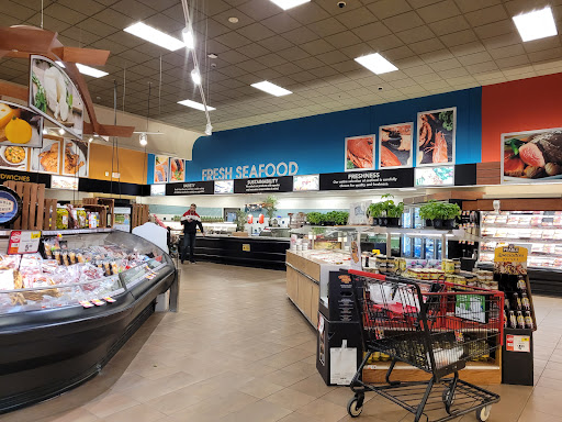 Grocery Store «Tops Friendly Markets», reviews and photos, 271 Main St, New Paltz, NY 12561, USA