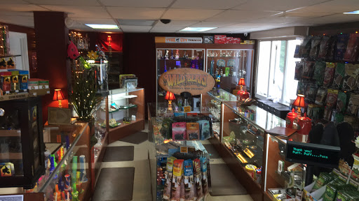 Tobacco Shop «Kittery Discount Smoke Shop», reviews and photos, 99 State Rd, Kittery, ME 03904, USA