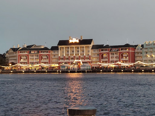 Dessert Shop «Beaches & Cream Soda Shop», reviews and photos, 1800 Epcot Resorts Blvd, Orlando, FL 32830, USA