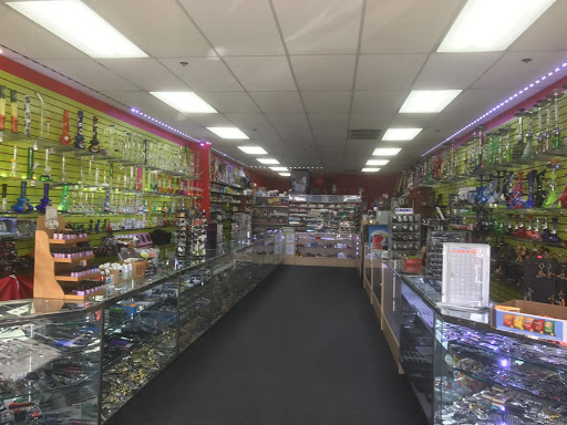 Vaporizer Store «Alpha Smoke Shop & kratom & CBD oil», reviews and photos, 3250 N Tenaya Way #101, Las Vegas, NV 89129, USA