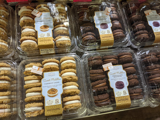 Supermarket «Big Y», reviews and photos, 1 E Silver St, Westfield, MA 01085, USA