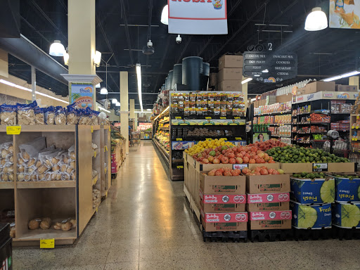 Grocery Store «Bravo Supermarkets», reviews and photos, 2668 Tamiami Trail E, Naples, FL 34112, USA