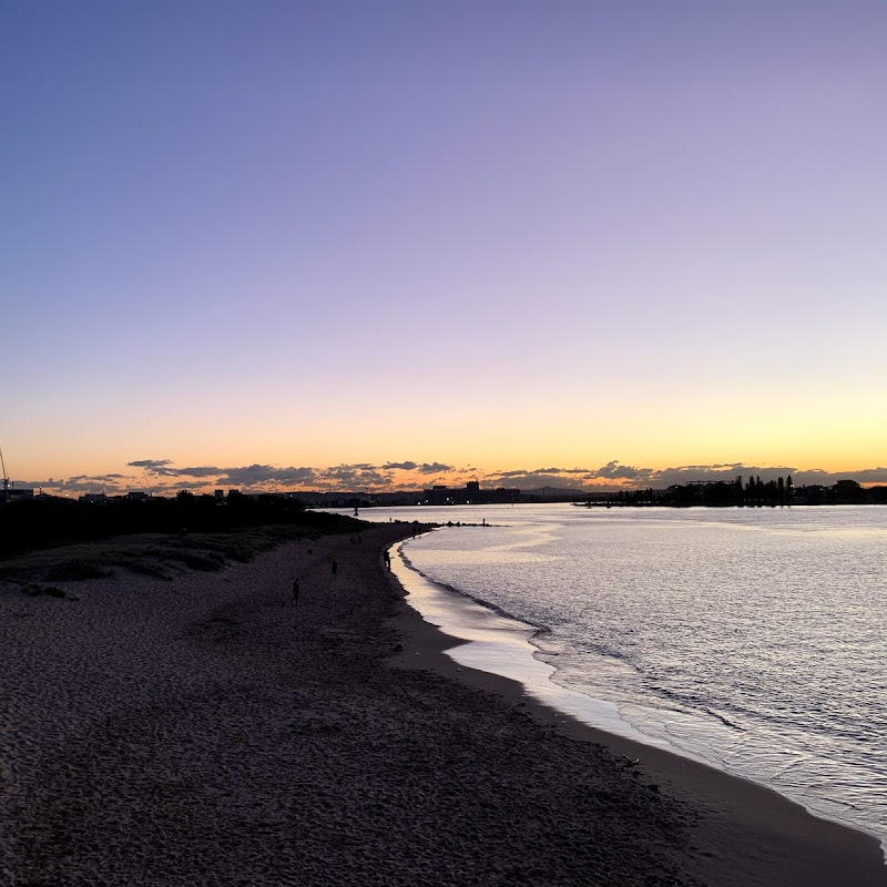 Horse Shoe Beach