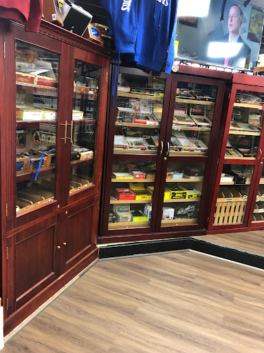 Tobacco Shop «Cigarette & Gift Shop», reviews and photos, 1336 W Yosemite Ave, Manteca, CA 95337, USA