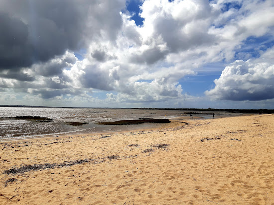 Graveyron Beach