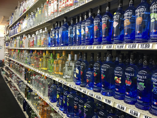 Liquor Store «Walton Liquor Store», reviews and photos, 4120 W Walton Blvd, Waterford Twp, MI 48329, USA