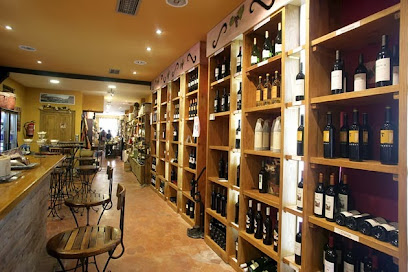 Vinoteca Ganbara - C. Mayor, 86, 31100 Puente la Reina, Navarra, Spain