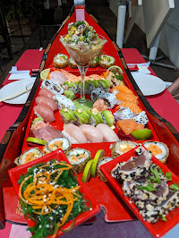 Plats et boissons du Restaurant asiatique Sushi bar 971 à Saint-François - n°1
