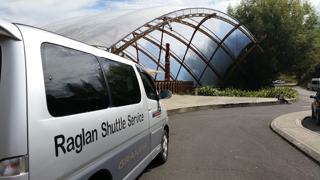Raglan Scenic Tours & Raglan Shuttle Service - Taxi service
