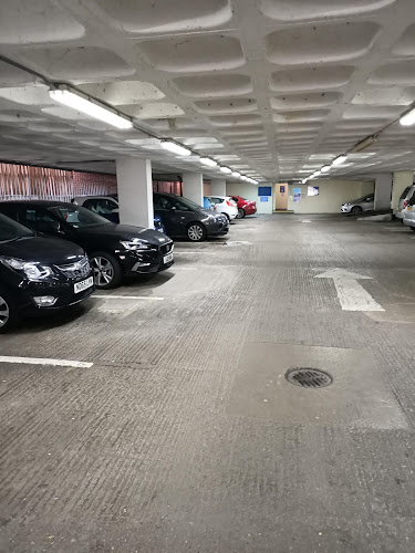 Reviews of Broadgate Car Park in Lincoln - Parking garage