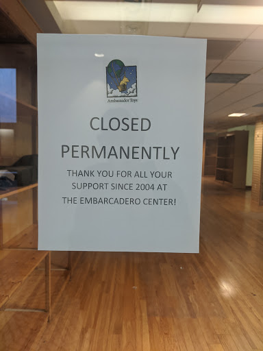 Book Store «Ambassador Toys», reviews and photos, 2 Embarcadero Center #6, San Francisco, CA 94111, USA