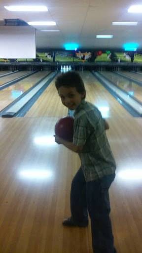 Bowling Alley «Classic Bowl», reviews and photos, 1867 N Circle Dr, Colorado Springs, CO 80909, USA