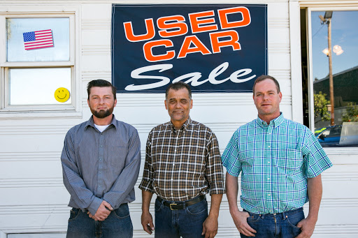 Auto Body Shop «Lee Murphy Auto Sales», reviews and photos, 795 N Adair St, Cornelius, OR 97113, USA