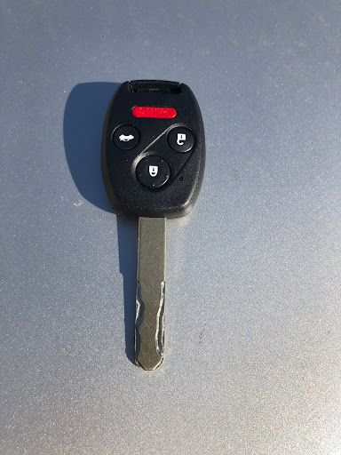 Locksmith «Buena Park Lock & Key Shop», reviews and photos, 6316 Beach Blvd, Buena Park, CA 90621, USA