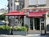 Photos du propriétaire du Restaurant français Restaurant Le Saint Julien à Reims - n°5