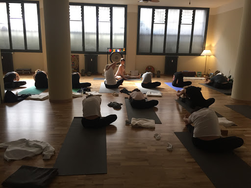 Yoga schools Milan