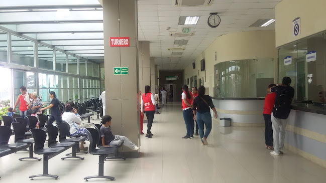 Comentarios y opiniones de Hospital IESS Santo Domingo de los Tsachilas