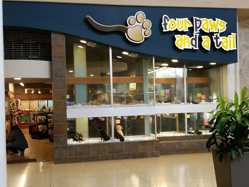 Four Paws and a Tail, 120 Northtown Dr, Blaine, MN 55434, USA, 