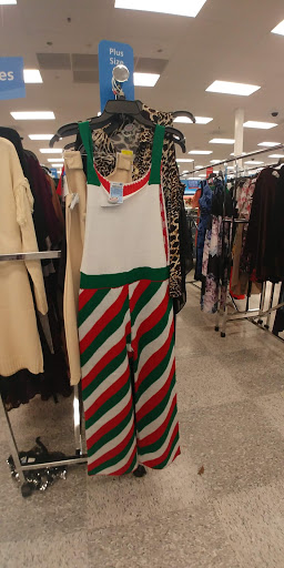 Shopping Mall «Speedway Super Center», reviews and photos, 6020 Crawfordsville Rd, Speedway, IN 46224, USA