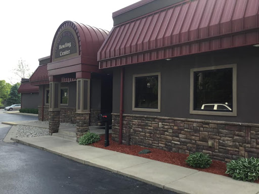 Bowling Alley «Lenawee Recreation Bowling Center», reviews and photos, 520 College Ave, Adrian, MI 49221, USA
