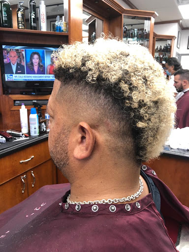 Barber Shop «Classic Barber Shop», reviews and photos, 12609 N Tatum Blvd, Phoenix, AZ 85032, USA