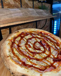 Plats et boissons du Pizzeria Délice Pizza Le Manoir du Goût - n°8