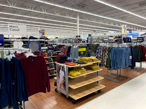 Department Store «Walmart Supercenter», reviews and photos, 2200 Brookmeade Dr, Columbia, TN 38401, USA