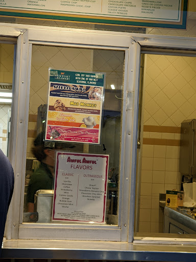 American Restaurant «Newport Creamery», reviews and photos, 1256 Warwick Ave, Warwick, RI 02888, USA