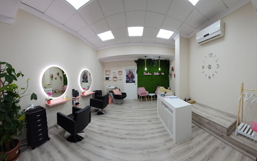 Sandra Soler estilista en Ibi, Alicante