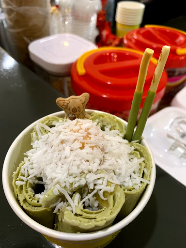 Ice Cream Shop «Icesmile Tampa», reviews and photos, 1512 E Fowler Ave, Tampa, FL 33612, USA