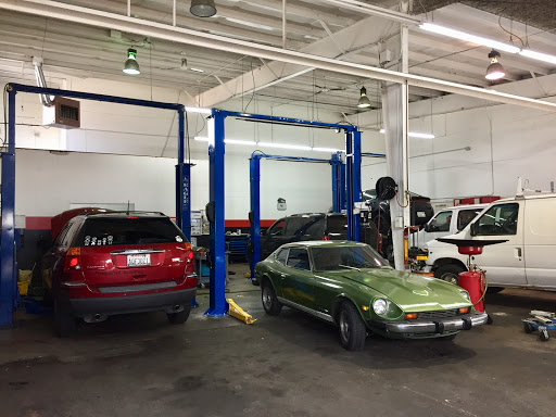 Auto Repair Shop «Bloomingdale Automotive», reviews and photos, 16318 Meridian E, Puyallup, WA 98375, USA