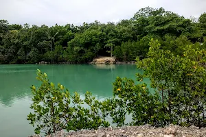 Limao Lagoon image