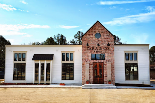 Jewelry Designer «Tara & Co. Diamonds», reviews and photos, 2719 E Race Ave, Searcy, AR 72143, USA