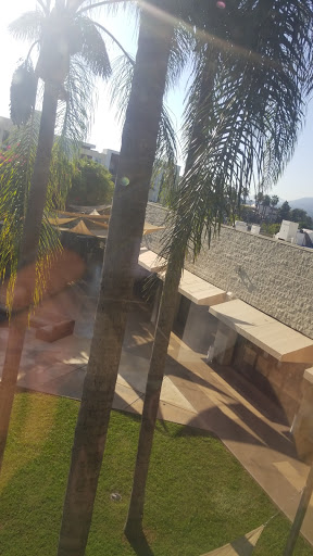 Hotel «DoubleTree by Hilton Hotel Monrovia - Pasadena Area», reviews and photos, 924 W Huntington Dr, Monrovia, CA 91016, USA