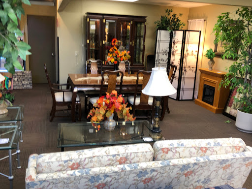 Thrift Store «Union Gospel Mission Store», reviews and photos, 885 Commercial St NE, Salem, OR 97301, USA