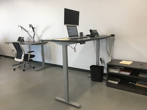 Used Office Furniture Store «Office Furniture 911, Inc.», reviews and photos, 8800 E Adamo Dr, Tampa, FL 33619, USA