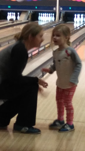 Bowling Alley «Flat Rock Lanes», reviews and photos, 14700 Telegraph Rd, South Rockwood, MI 48179, USA