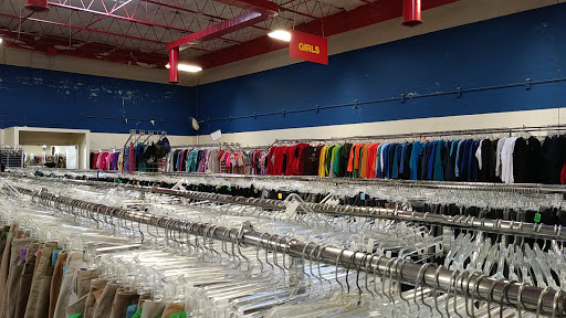 Thrift Store «Volunteers of America Thrift Store– Macsway Avenue», reviews and photos, 4280 Macsway Ave, Columbus, OH 43232, USA