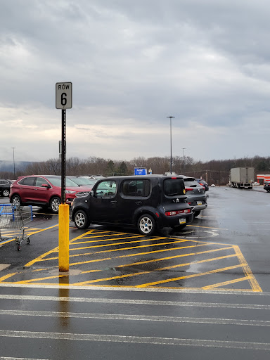 Department Store «Walmart Supercenter», reviews and photos, 35 Plaza Dr, Tamaqua, PA 18252, USA