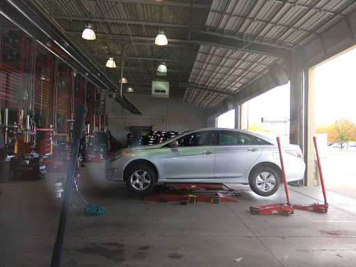 Tire Shop «Discount Tire Store - W Valley City, UT», reviews and photos, 2999 S Glen Eagle Dr, West Valley City, UT 84128, USA