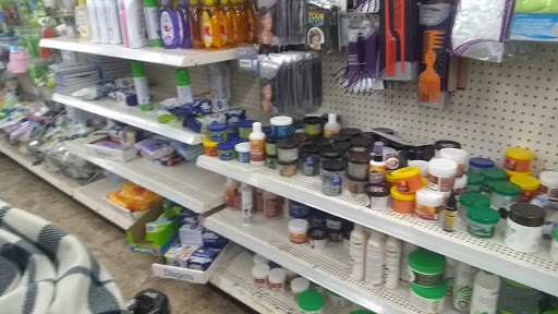 Dollar Store «Dollar Tree», reviews and photos, 7001 Cermak Rd, Berwyn, IL 60402, USA