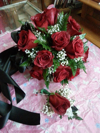 Florist «The Flower Pot & Basket Shop», reviews and photos, 5631 W Madison St, Chicago, IL 60644, USA