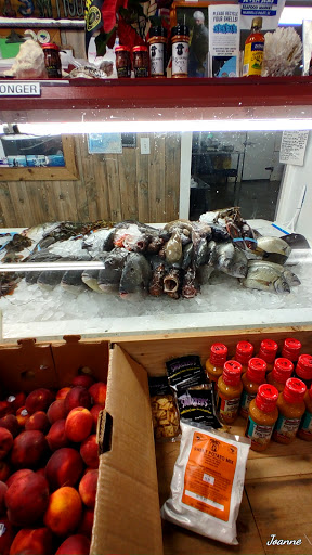 Seafood Market «Seven Seas Seafood Market», reviews and photos, 3476 US-17 BUS, Murrells Inlet, SC 29576, USA