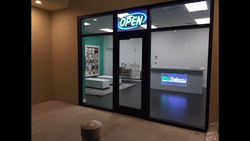 Cell Phone Store «iFix Galaxy», reviews and photos, 10 E New Haven Ave #102, Melbourne, FL 32901, USA